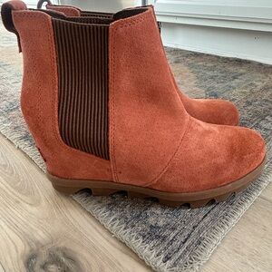 Sorel Joan of Arctic Wedge II Chelsea Boots